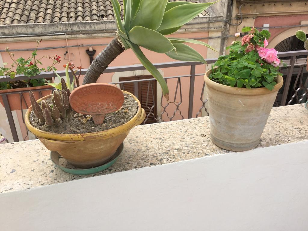 Case Vacanze Le Rose Villa Noto Eksteriør bilde