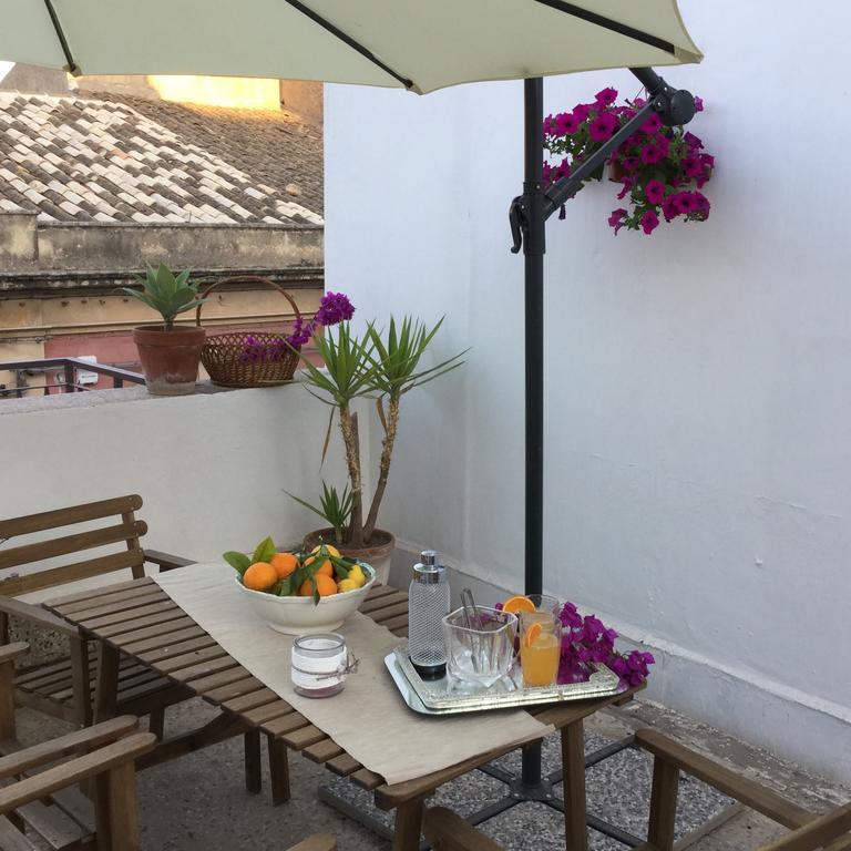 Case Vacanze Le Rose Villa Noto Eksteriør bilde