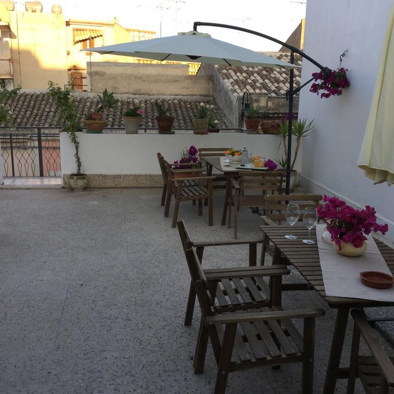 Case Vacanze Le Rose Villa Noto Eksteriør bilde