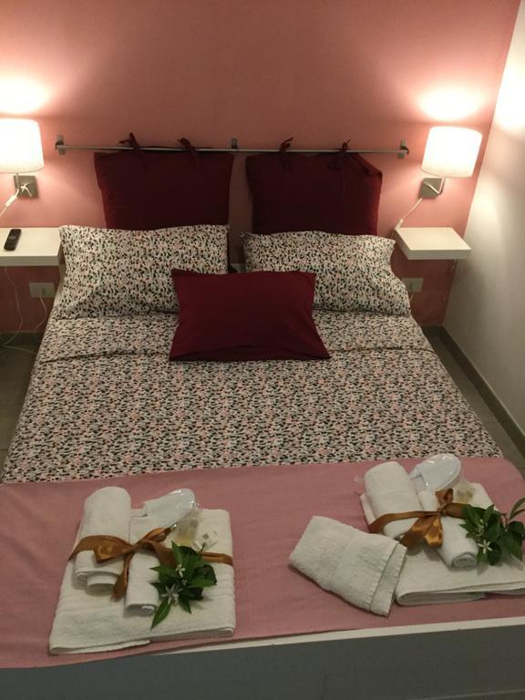 Case Vacanze Le Rose Villa Noto Eksteriør bilde